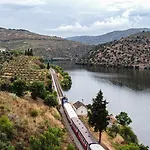 Rent4rest Douro River View Family Retreat 3bd Апартаменты Pinhal do Douro