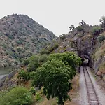 Апартаменты Rent4rest Douro River View Family Retreat 3bd *