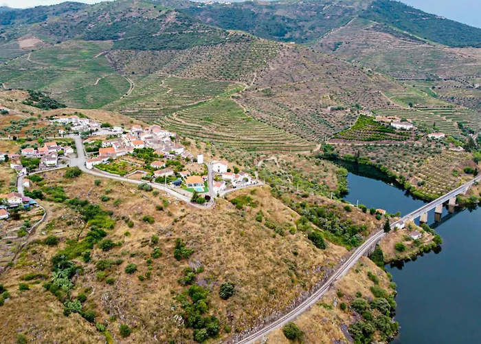 Rent4rest Douro River View Family Retreat 3bd *