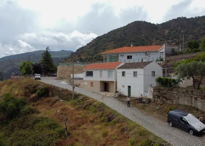 아파트 Rent4rest Douro River View Family Retreat 3bd Pinhal do Douro