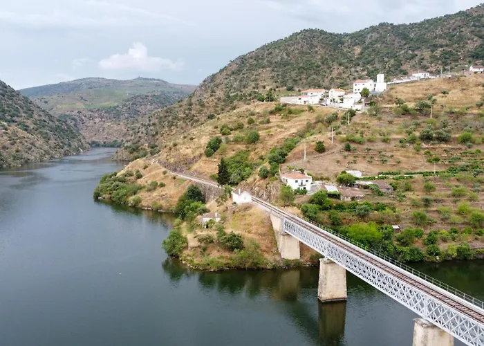 아파트 Rent4rest Douro River View Family Retreat 3bd Pinhal do Douro