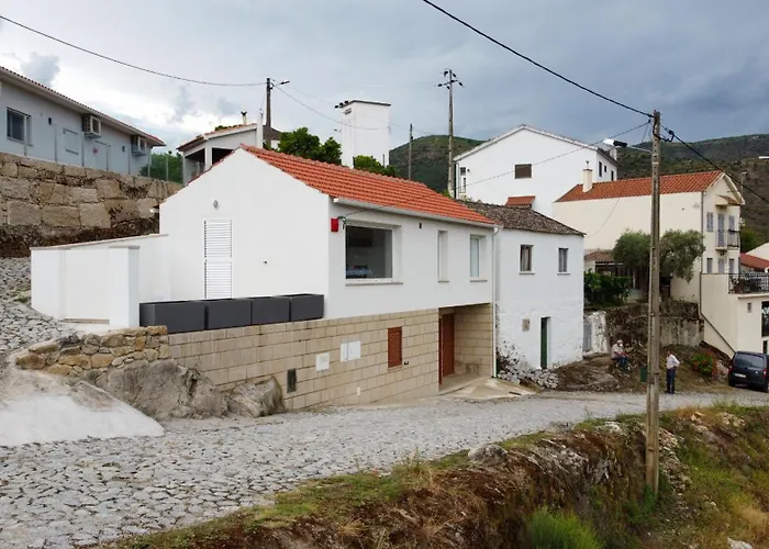 Rent4rest Douro River View Family Retreat 3bd